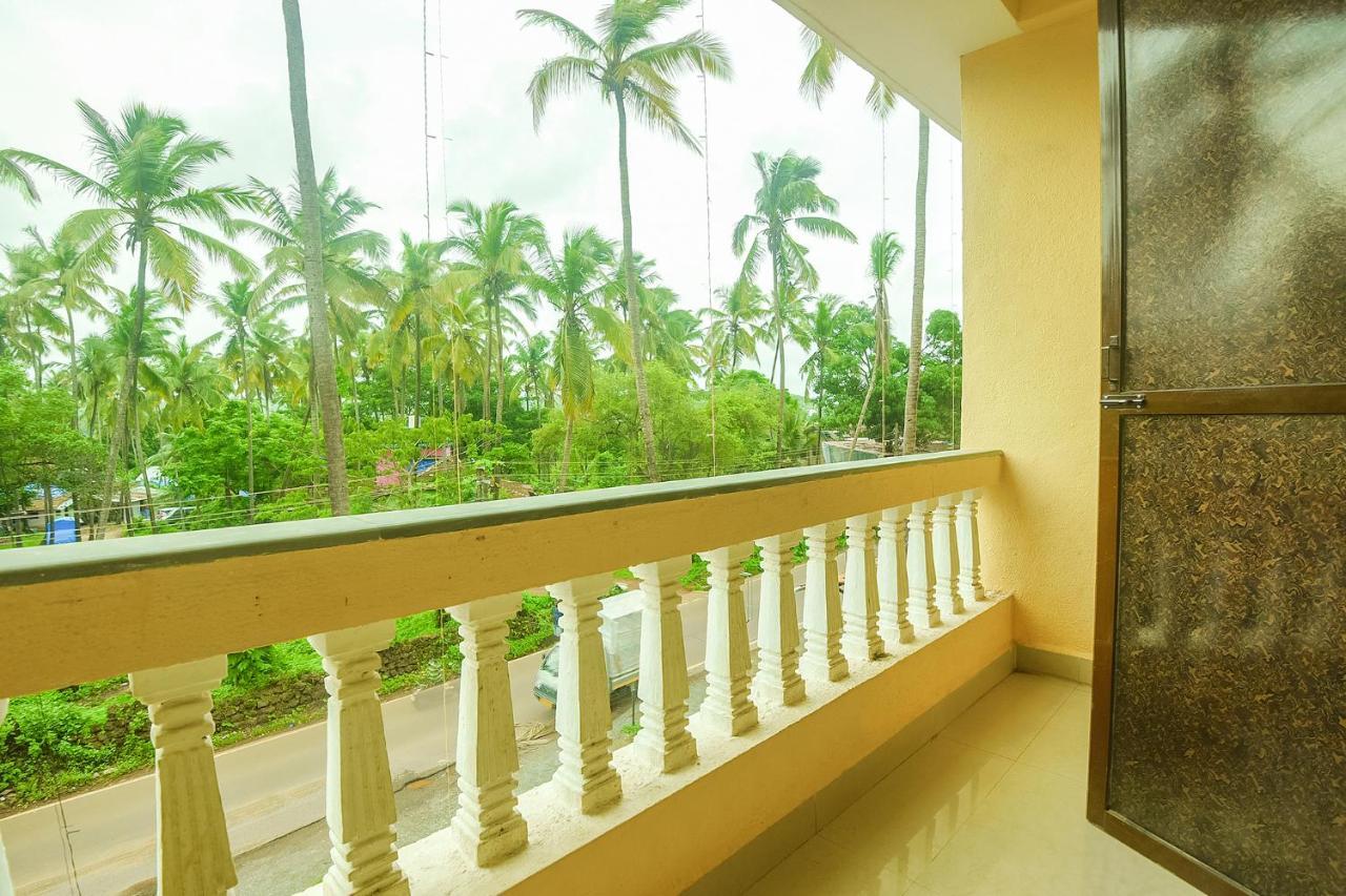 Hotel Fabexpress De Classio With Pool - Nr Candolim Beach Exterior foto